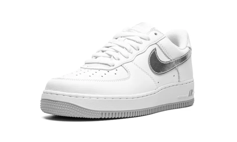 Nike Lifestyle Air Force 1 Low 'Silver Swoosh'